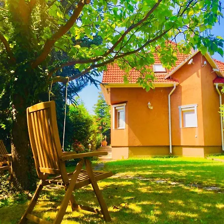 Apollo 住宿加早餐酒店